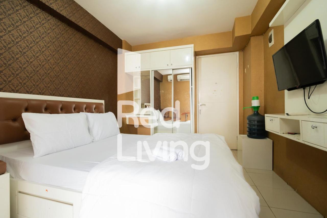 Redliving Apartemen Bassura City - Vina Tan Tower Flamboyan Jakarta Kültér fotó