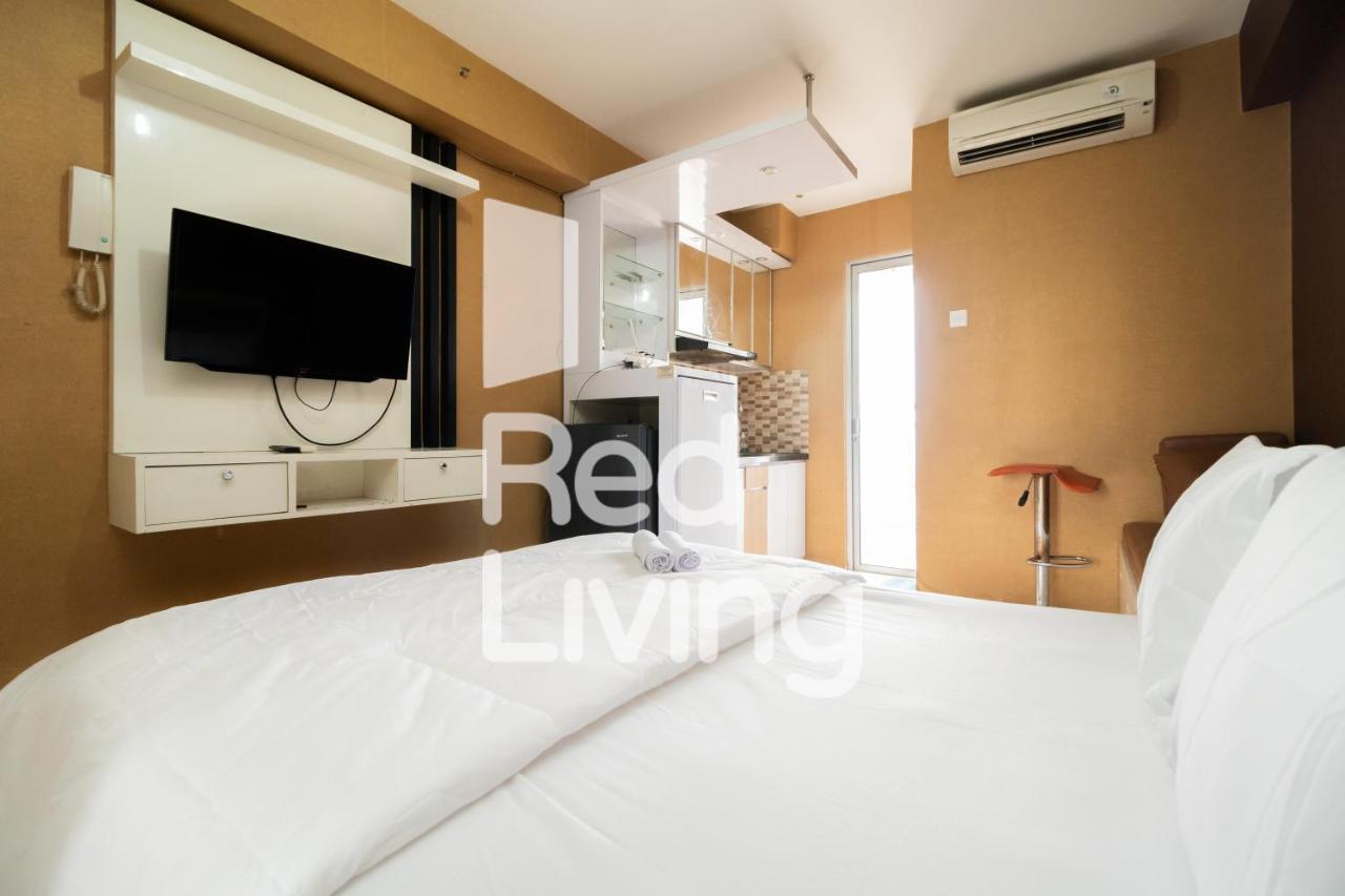 Redliving Apartemen Bassura City - Vina Tan Tower Flamboyan Jakarta Kültér fotó