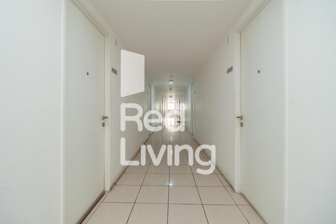 Redliving Apartemen Bassura City - Vina Tan Tower Flamboyan Jakarta Kültér fotó