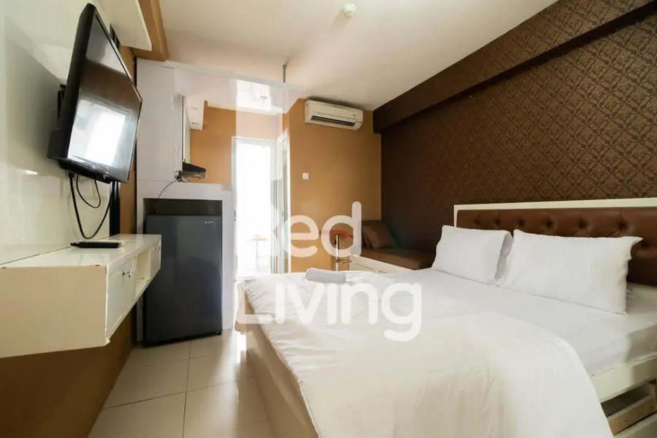 Redliving Apartemen Bassura City - Vina Tan Tower Flamboyan Jakarta Kültér fotó