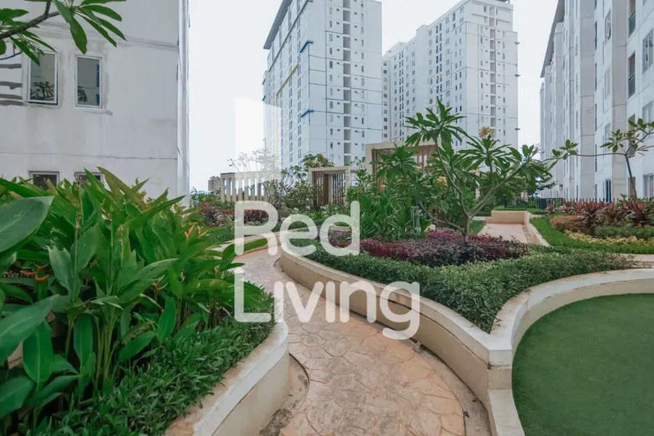 Redliving Apartemen Bassura City - Vina Tan Tower Flamboyan Jakarta Kültér fotó